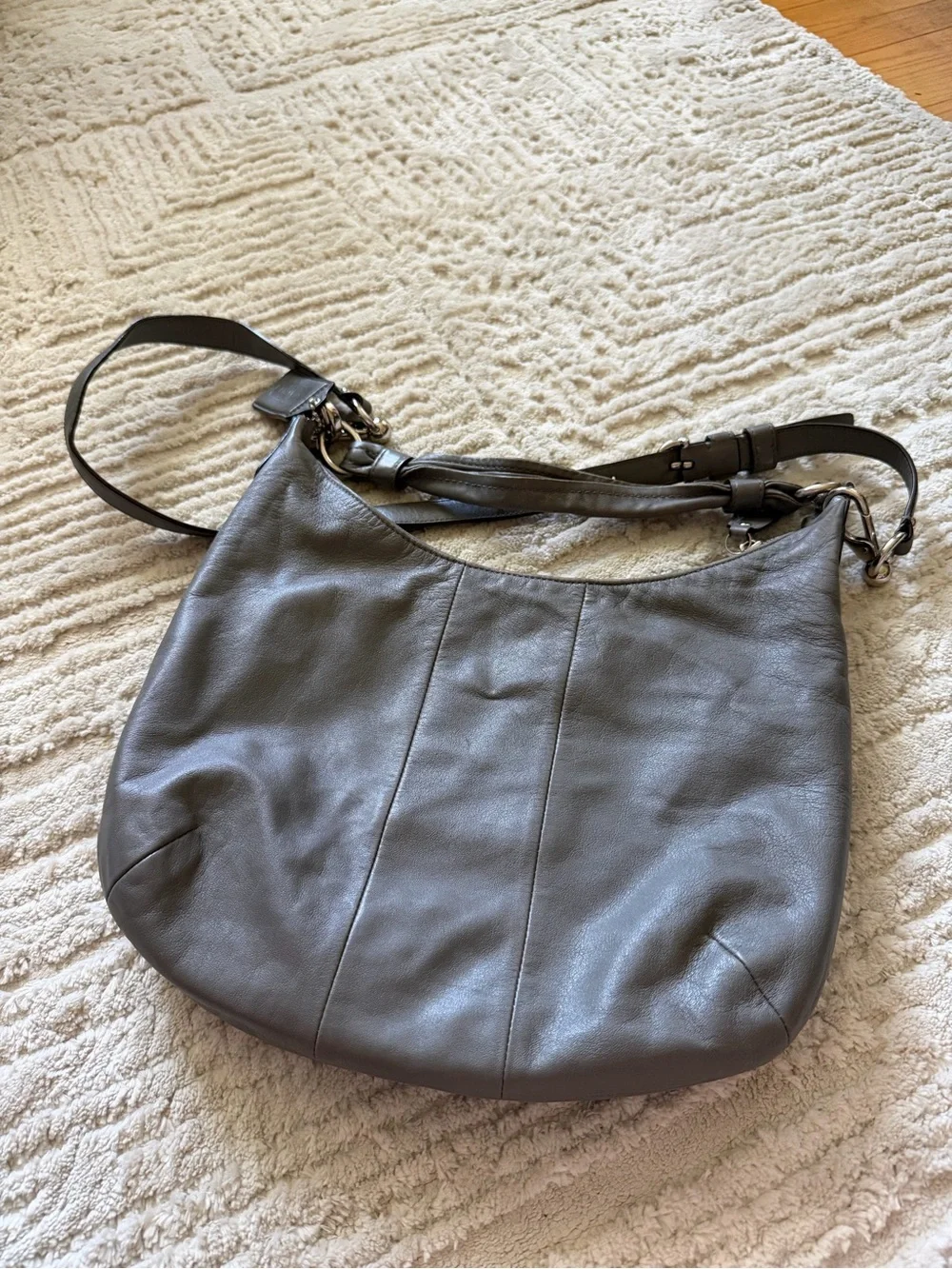Coach Kristin Gray Leather Zipper Hobo Crossbody Shoulder Bag Style 16808 - Picture 5 of 11